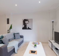 One Bedroom In Adelaides East End FREE WIFINetflixParking - Yamba Accommodation