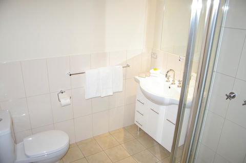 Mawson Lakes Hotel - Yamba Accommodation 28