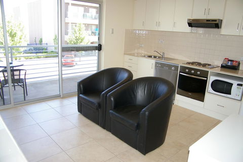 Mawson Lakes Hotel - Yamba Accommodation 29