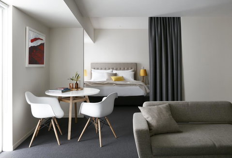 Art Series - The Watson - Yamba Accommodation 17