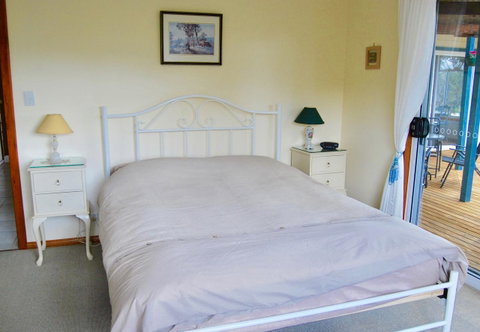 Annie\'s Balquhidder Cottage - Yamba Accommodation 14