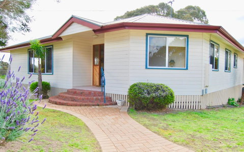 Annie\'s Balquhidder Cottage - Yamba Accommodation 17