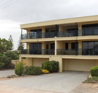 The Lighthouse - Beachfront Accommodation - Yamba Accommodation
