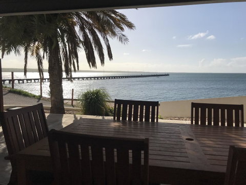 Beachside & Jetty View Apartment 6 - Captain\'s Apt - Yamba Accommodation 0