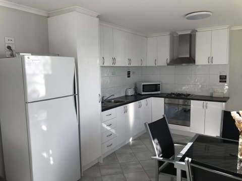 Beachside & Jetty View Apartment 6 - Captain\'s Apt - Yamba Accommodation 19