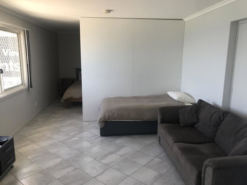 Beachside & Jetty View Apartment 6 - Captain\'s Apt - Yamba Accommodation 1