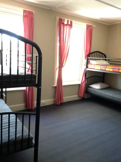 Shingo\'s Backpackers - Yamba Accommodation 2