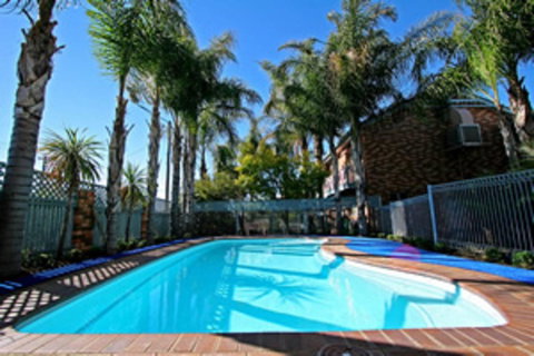 Cattlemans Country Motor Inn & Serviced Apartments - Yamba Accommodation 0