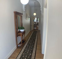 On Gilbert - Yamba Accommodation