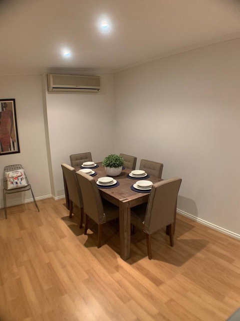 On Gilbert - Yamba Accommodation 6
