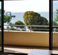 Pier number 10 - Yamba Accommodation