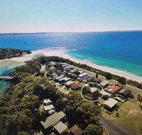 Arena Blanca Holiday Home - Yamba Accommodation
