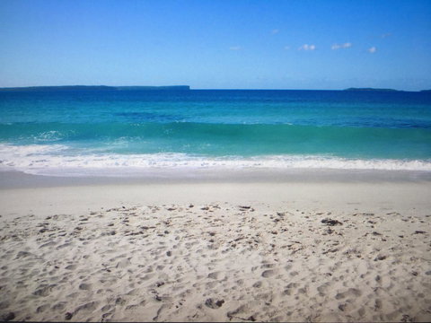 Arena Blanca Holiday Home - Yamba Accommodation 5