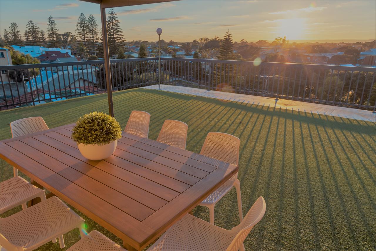 Henley Beach South SA Yamba Accommodation