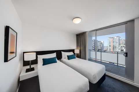 Adina Apartment Hotel Wollongong - Yamba Accommodation 13