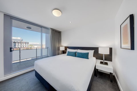 Adina Apartment Hotel Wollongong - Yamba Accommodation 20