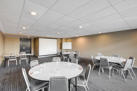 Adina Apartment Hotel Wollongong - Yamba Accommodation 38