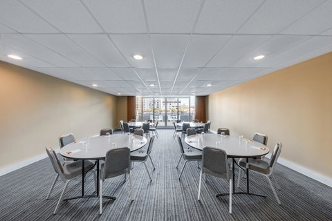 Adina Apartment Hotel Wollongong - Yamba Accommodation 37