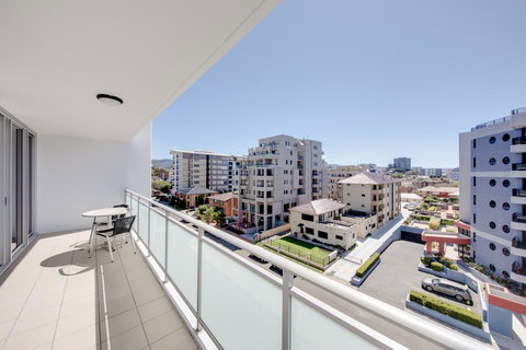 Adina Apartment Hotel Wollongong - Yamba Accommodation 2