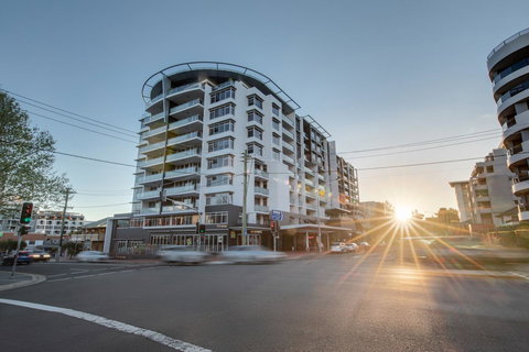 Adina Apartment Hotel Wollongong - Yamba Accommodation 0