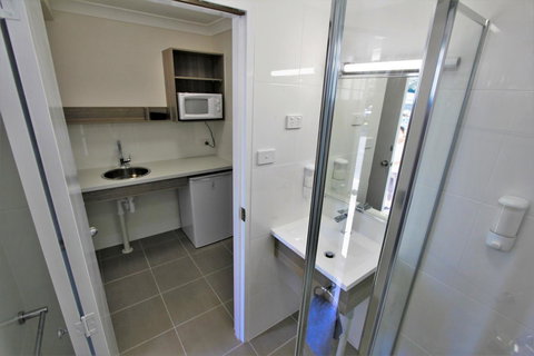 Aston Motel Yamba - Yamba Accommodation 40