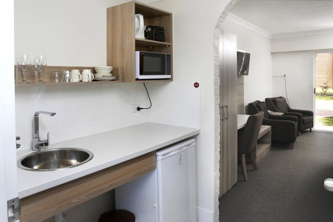 Aston Motel Yamba - Yamba Accommodation 35