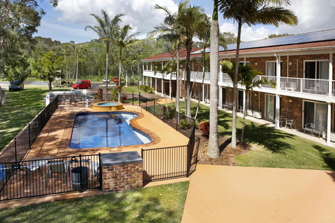 Aston Motel Yamba - Yamba Accommodation 13