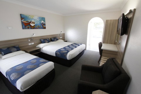 Aston Motel Yamba - Yamba Accommodation 1