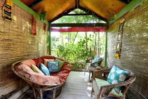 The Lotus Eater - Yamba Accommodation 11