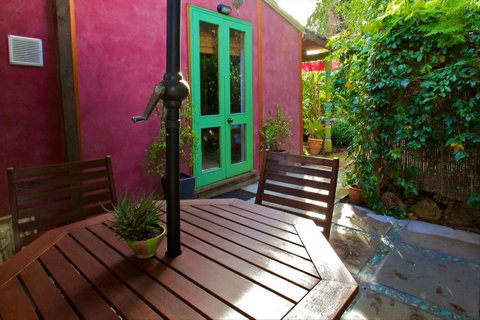 The Lotus Eater - Yamba Accommodation 24
