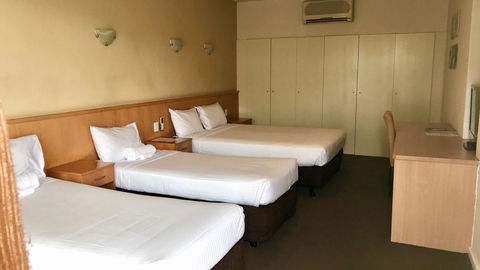Haven Marina Motel - Yamba Accommodation 1