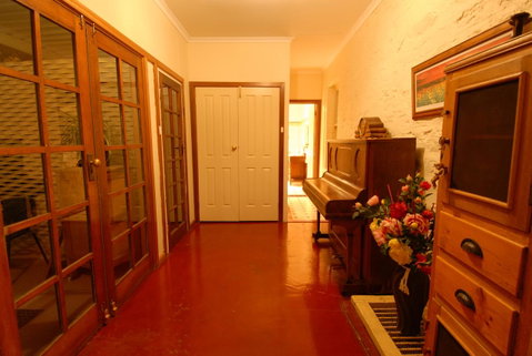 Treasured Memories Cottage - Yamba Accommodation 19
