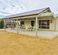 Kanga Cottage - Yamba Accommodation
