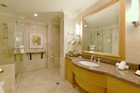 Duxton Hotel Perth - Yamba Accommodation 18