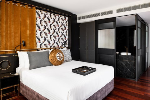 QT Perth - Yamba Accommodation 37