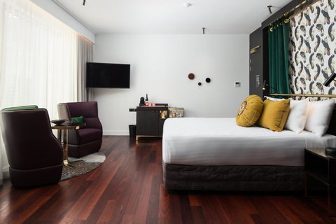 QT Perth - Yamba Accommodation 28