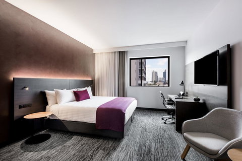 Holiday Inn West Perth, An IHG Hotel - Yamba Accommodation 7