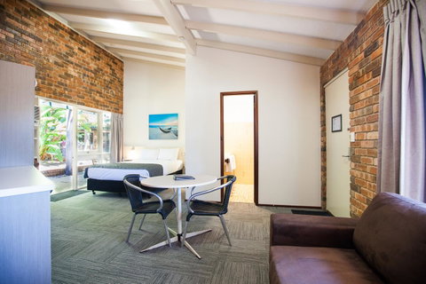 Leisure Inn Hotel Rockingham - Yamba Accommodation 27