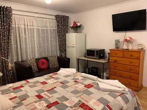 Ascot Comfort - Yamba Accommodation 8