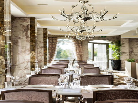 Swan River Hotel - Yamba Accommodation 16