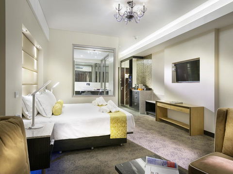 Swan River Hotel - Yamba Accommodation 24