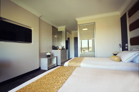 Swan River Hotel - Yamba Accommodation 34