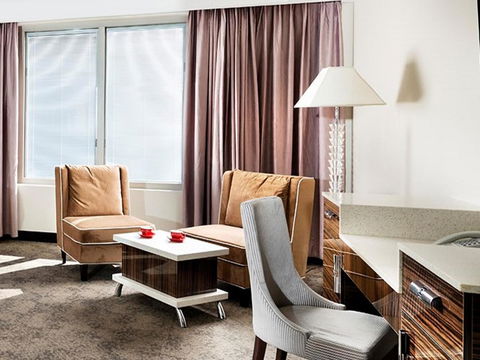 Swan River Hotel - Yamba Accommodation 23
