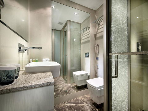 Swan River Hotel - Yamba Accommodation 13
