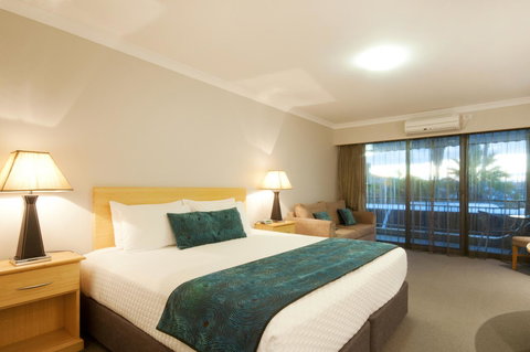 Dog Rock Motel - Yamba Accommodation 2