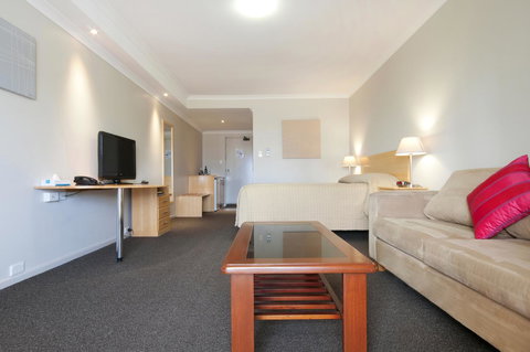 Dog Rock Motel - Yamba Accommodation 33