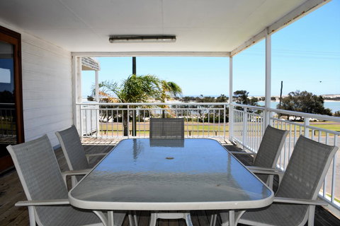 Kalbarri Seafront Villas - Yamba Accommodation 4