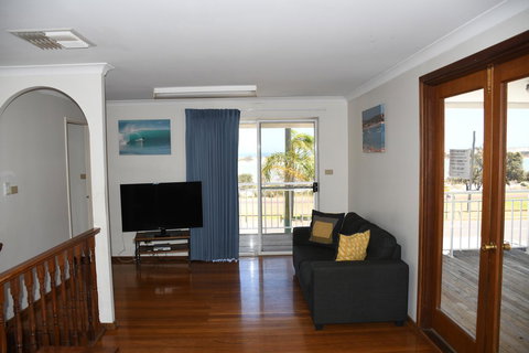 Kalbarri Seafront Villas - Yamba Accommodation 5
