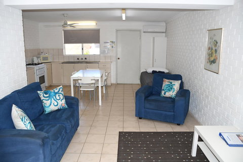 Kalbarri Seafront Villas - Yamba Accommodation 12