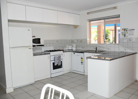 Kalbarri Seafront Villas - Yamba Accommodation 6